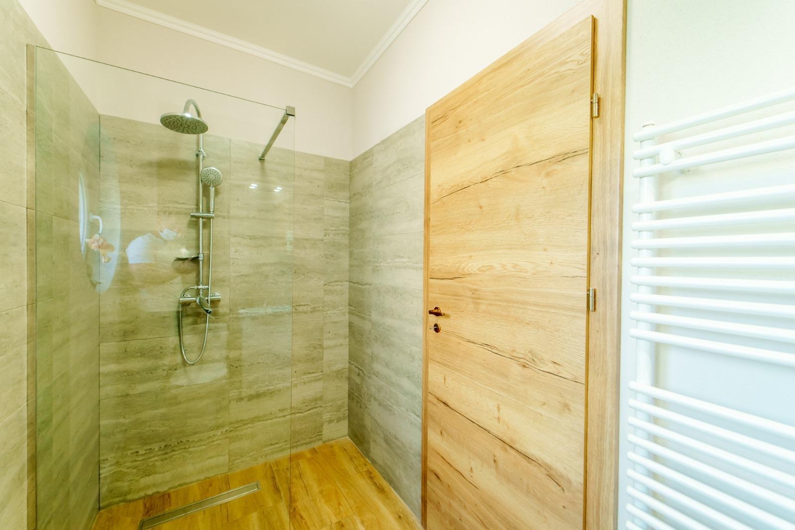 Apartament 2 camere  Central de inchiriat