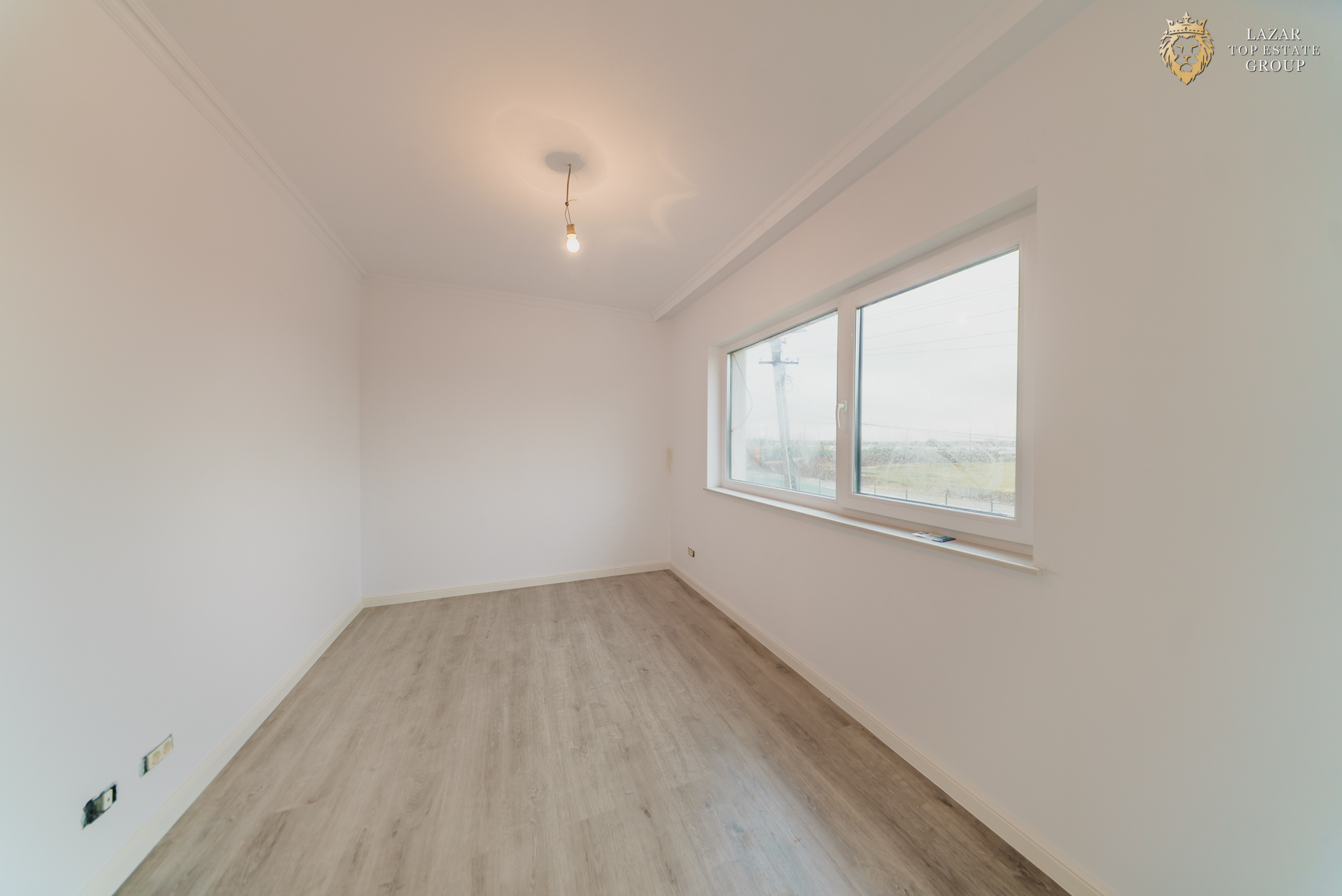 Vila noua 5 camere de vanzare in Gai
