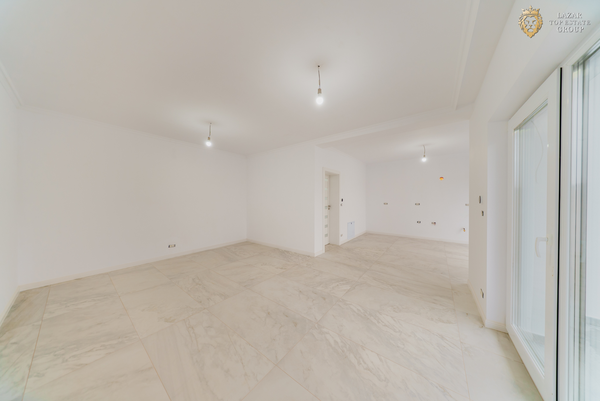 Vila noua 5 camere de vanzare in Gai
