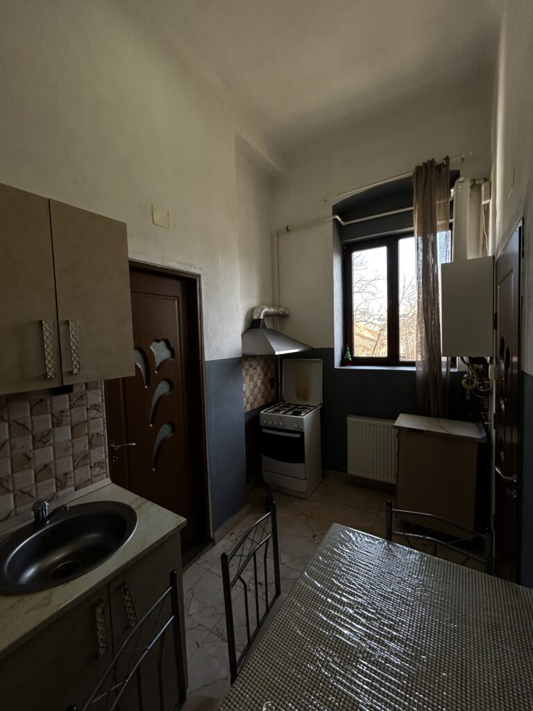Apartament 2 camere de inchiriat zona centrala