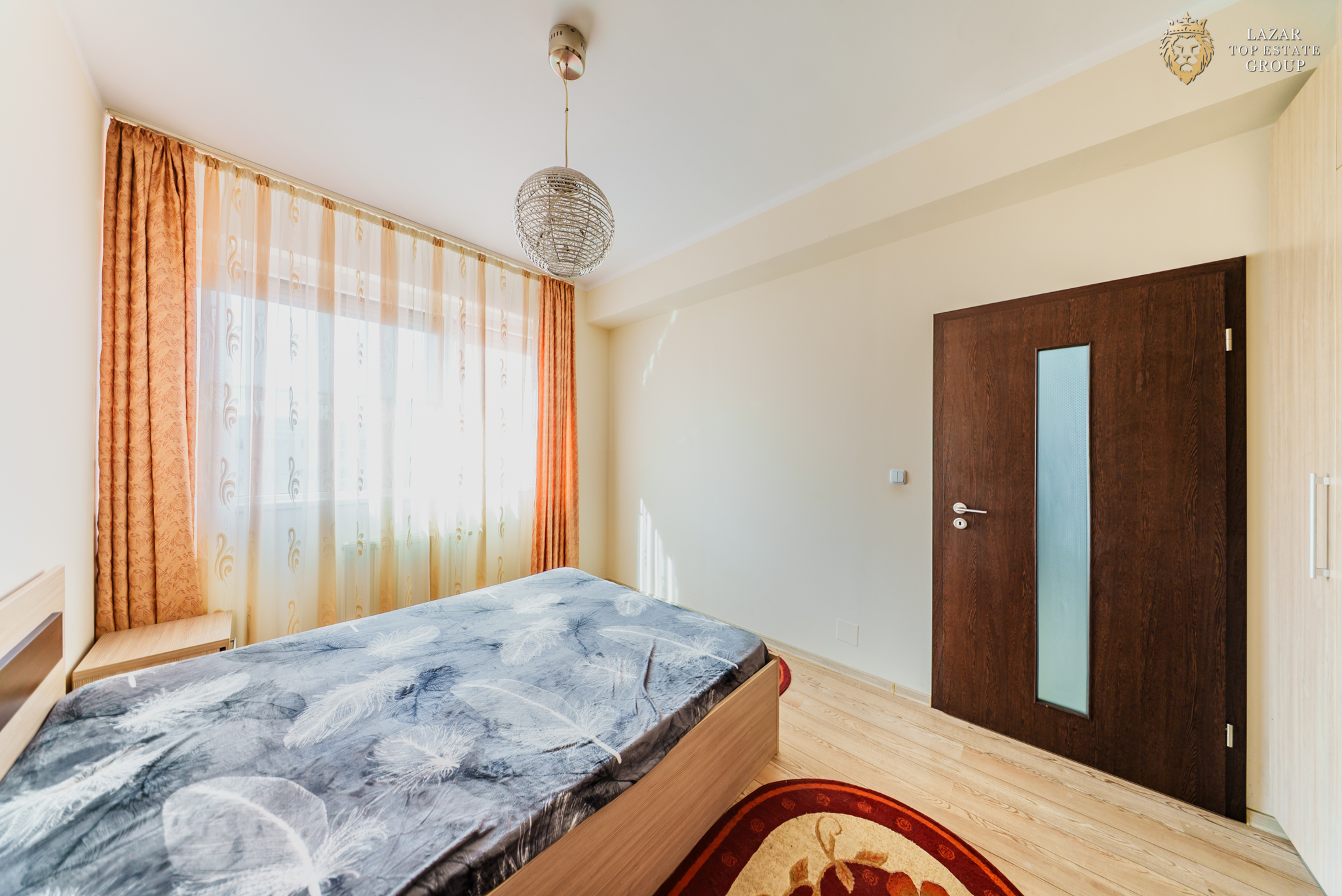 Apartament 2 camere modern la Ared UTA