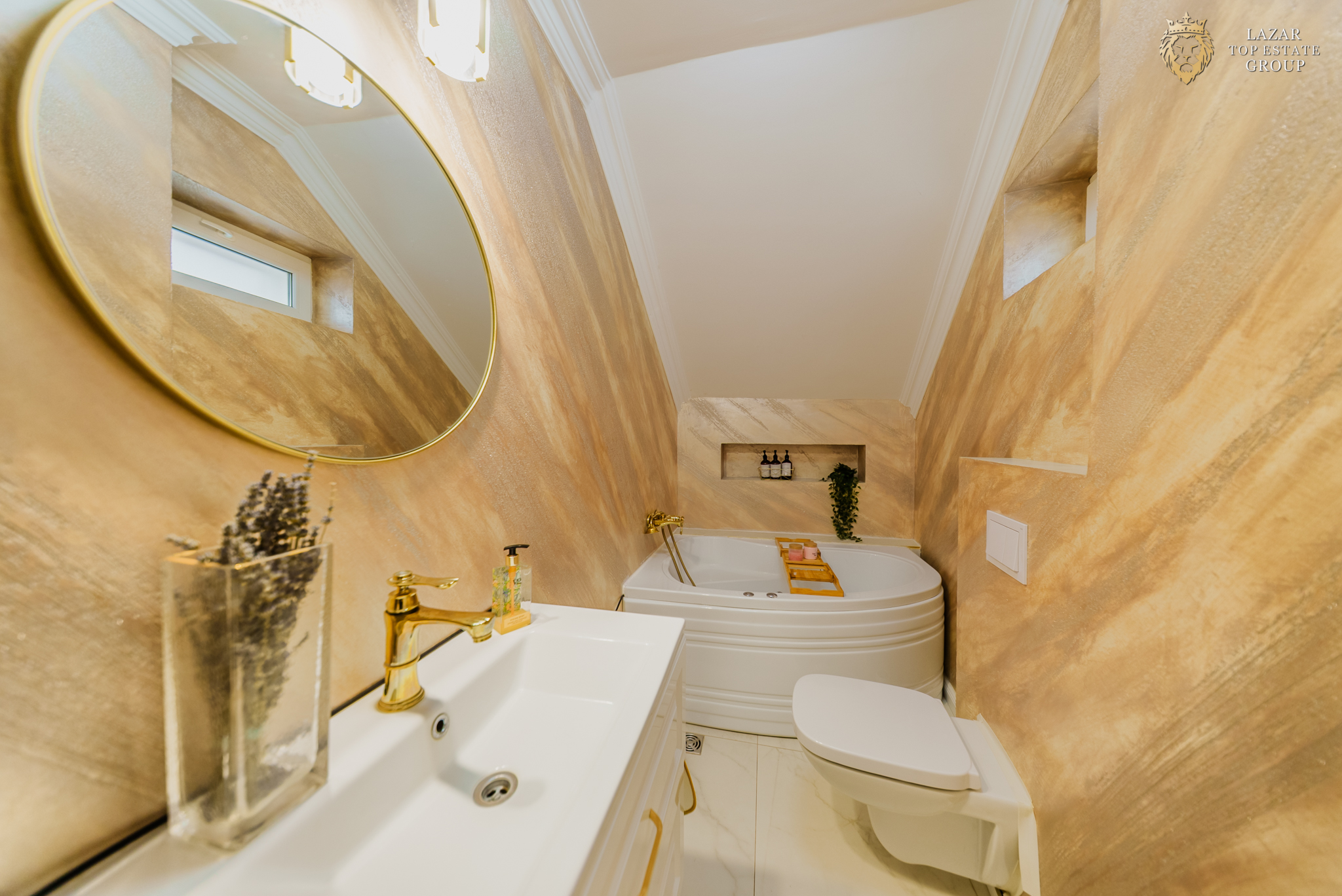 Vila moderna minimalista de vanzare in Arad