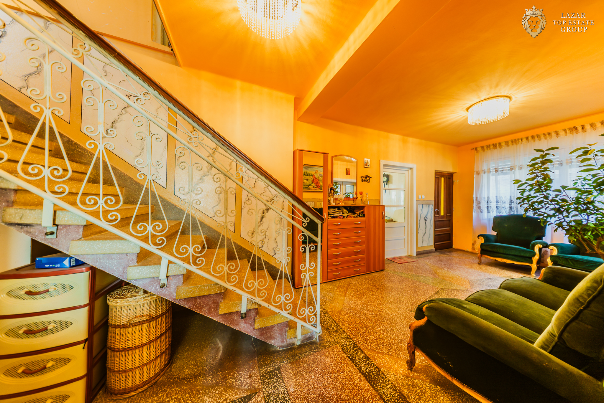 Casa 5 camere Fantanele de vanzare