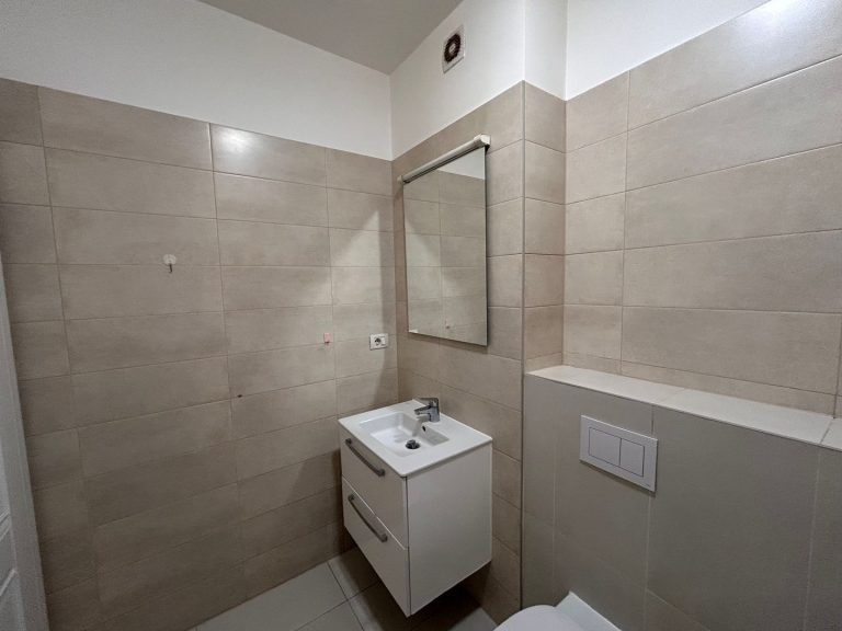 Apartament 2 camere Adora Park de inchiriat
