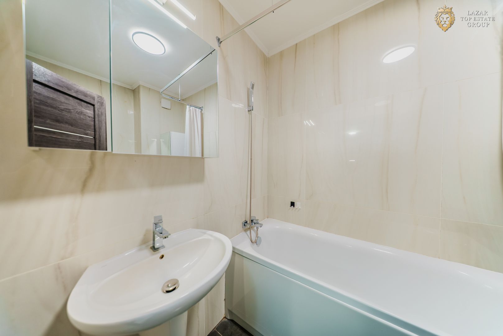 Apartament 2 camere Ultracentral de inchiriat