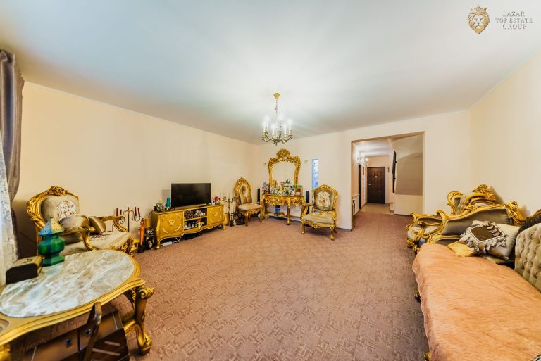 Casă premium 4 camere de vânzare