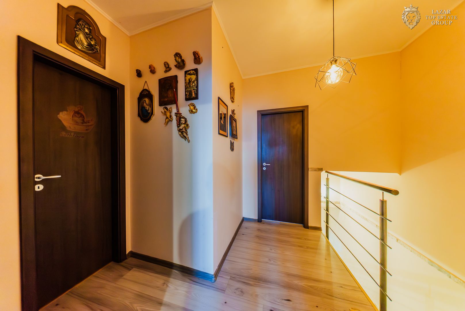 Casă premium 4 camere de vânzare