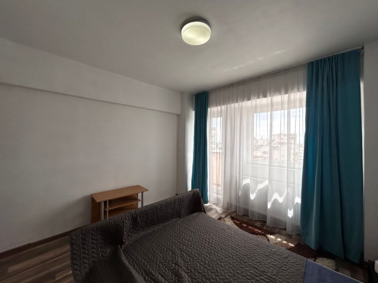 Apartament 2 camere Intim de inchiriat