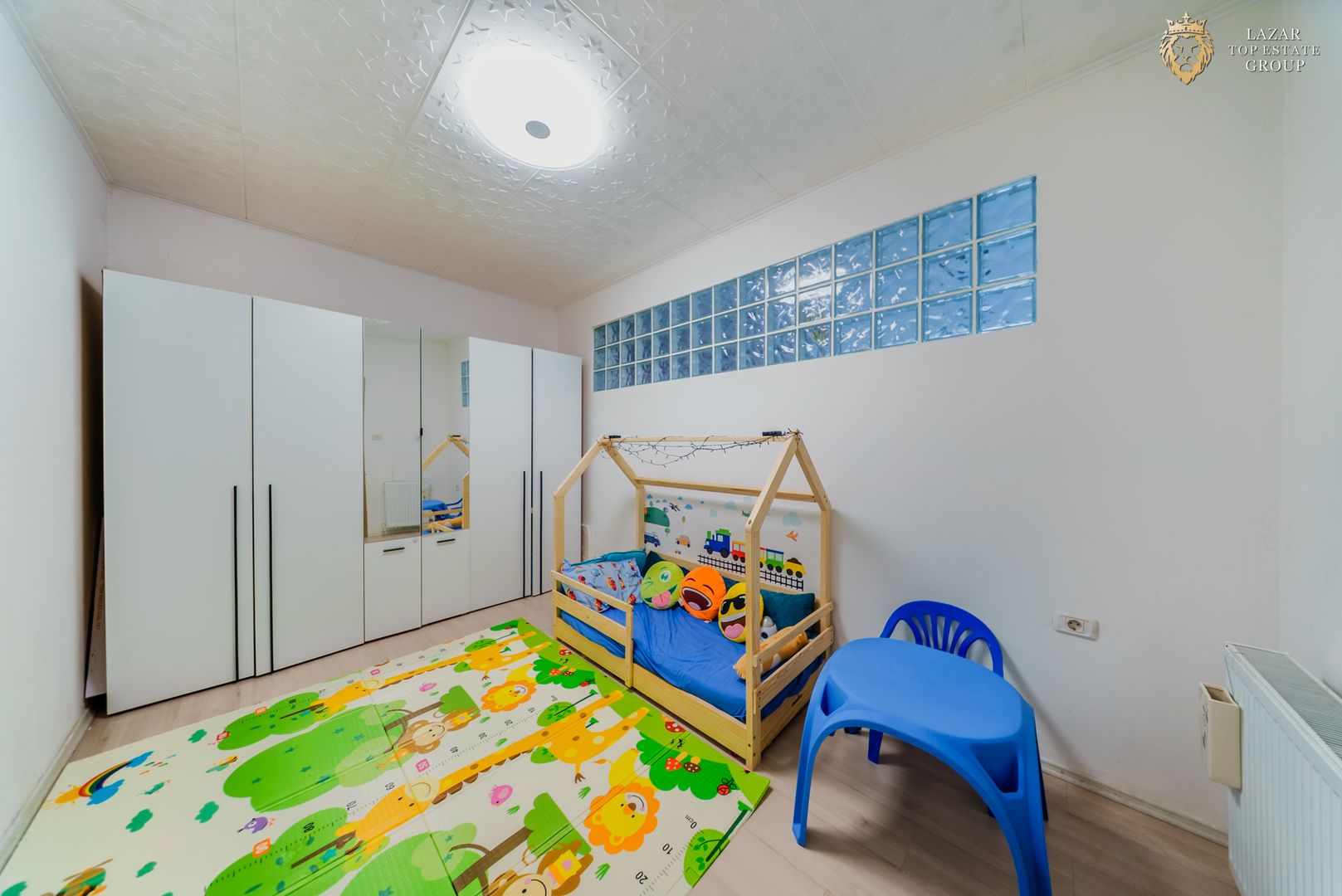 Casă 3 camere de vânzare – Cartier Verde