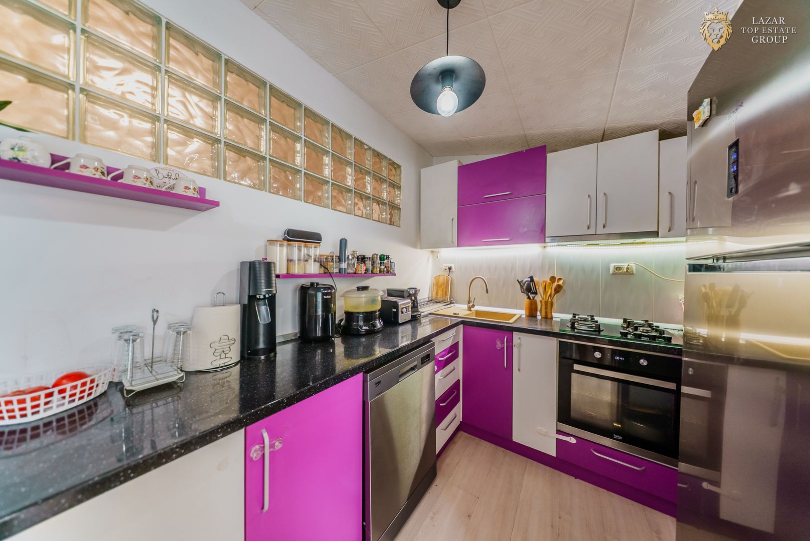 Casă 3 camere de vânzare – Cartier Verde