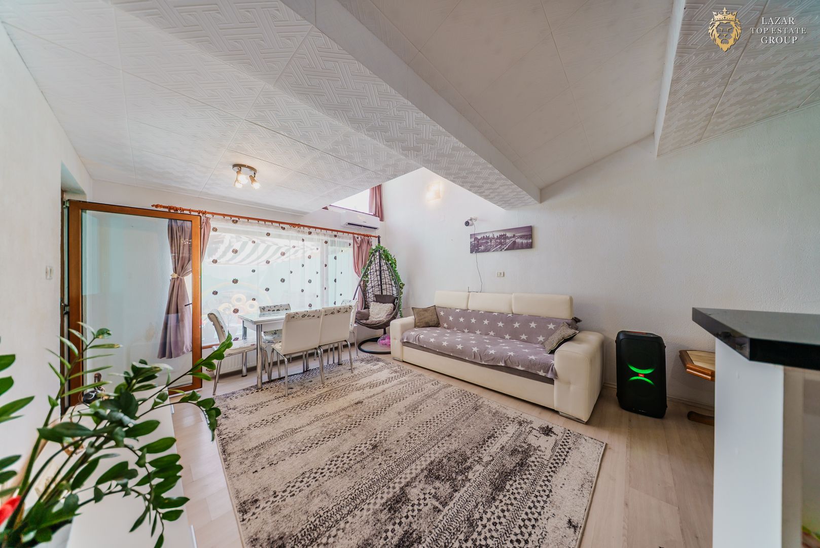 Casă 3 camere de vânzare – Cartier Verde
