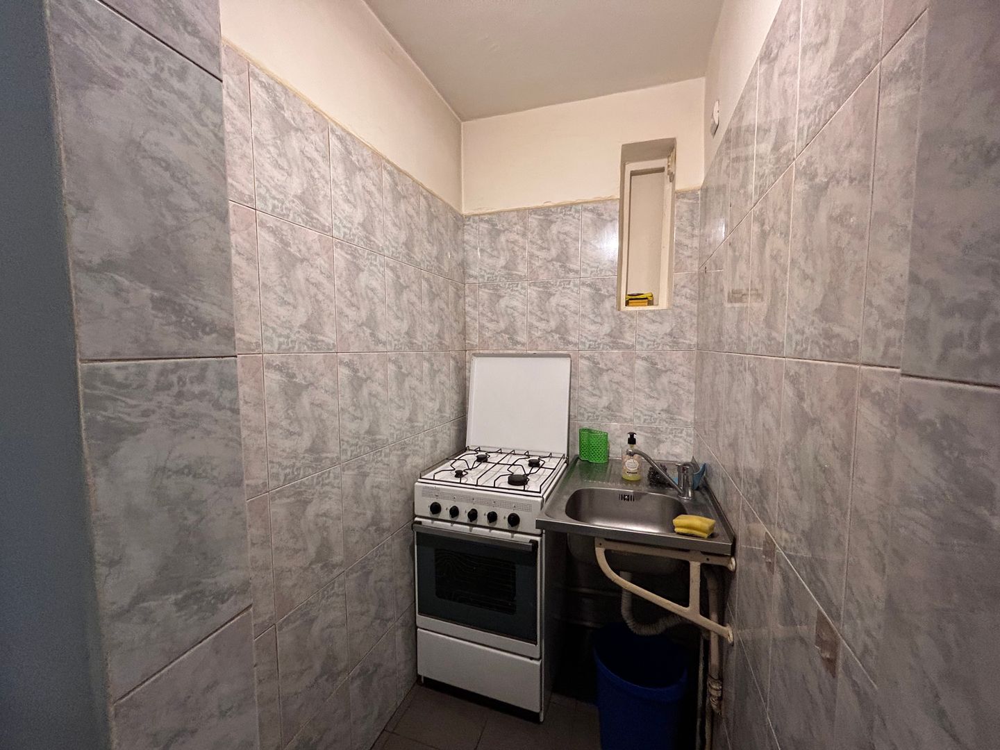 Apartament 2 camere Confectii de inchiriat