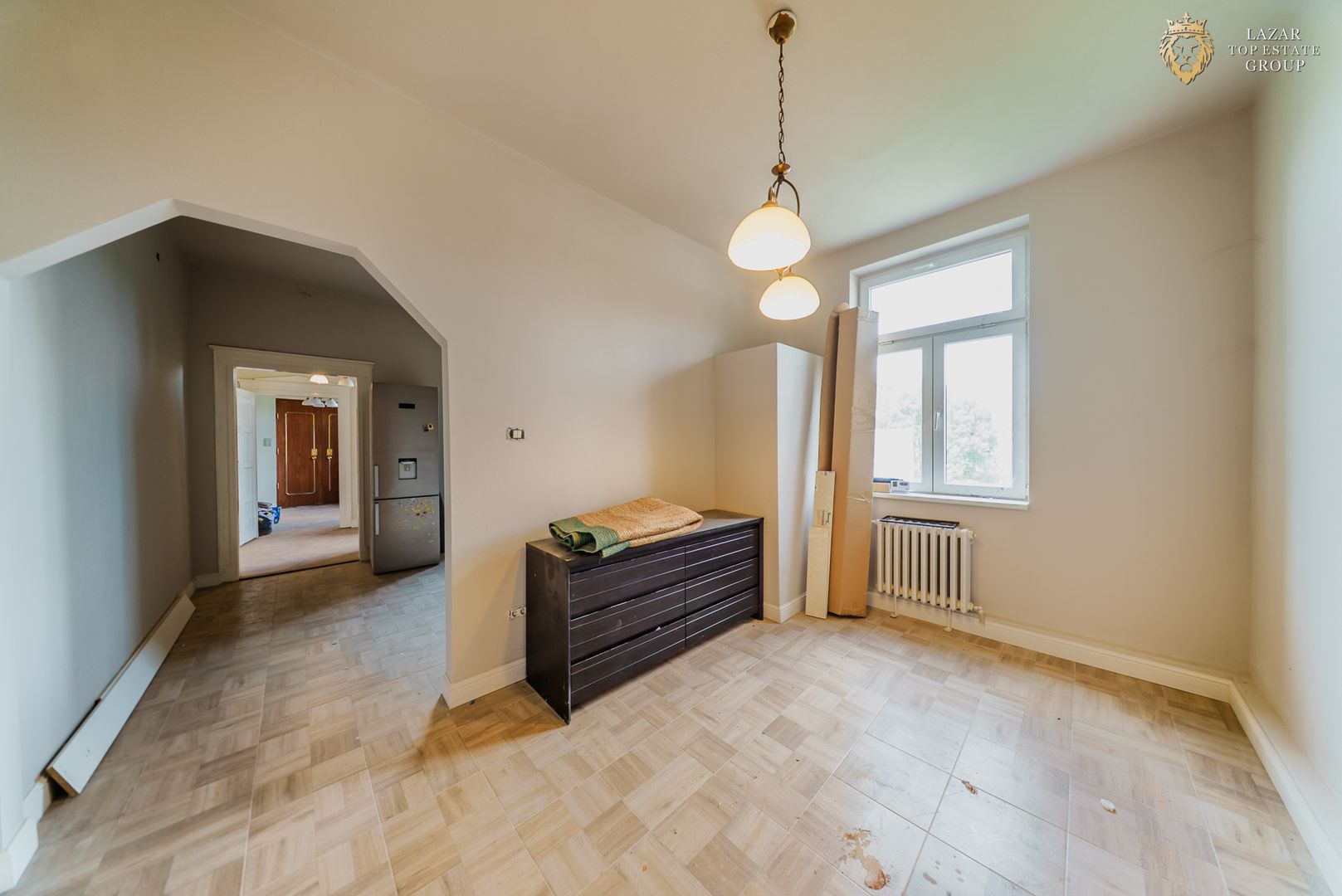 Apartament ultracentral 4 camere de vanzare
