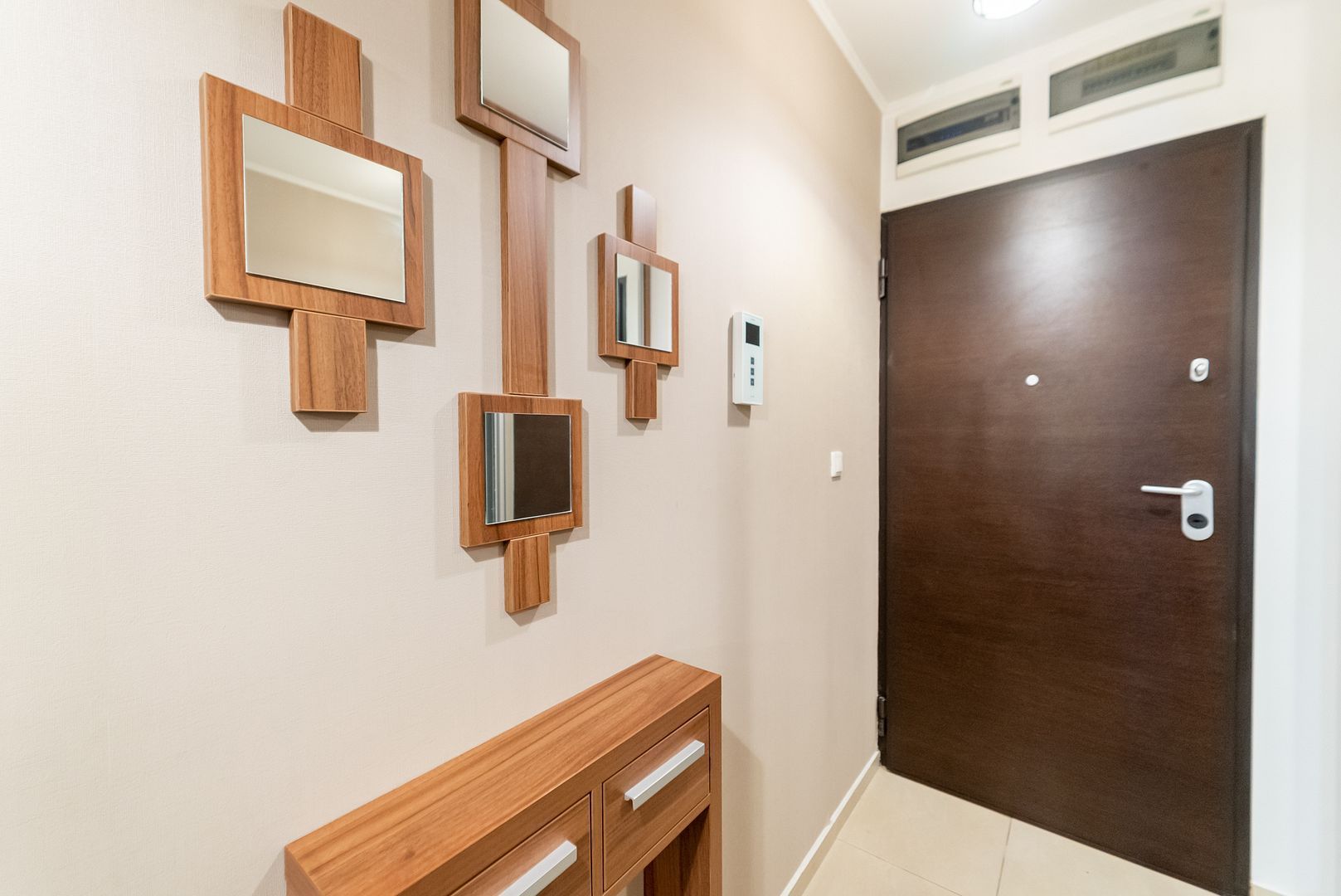 Apartament modern 2 camere la Adora Park