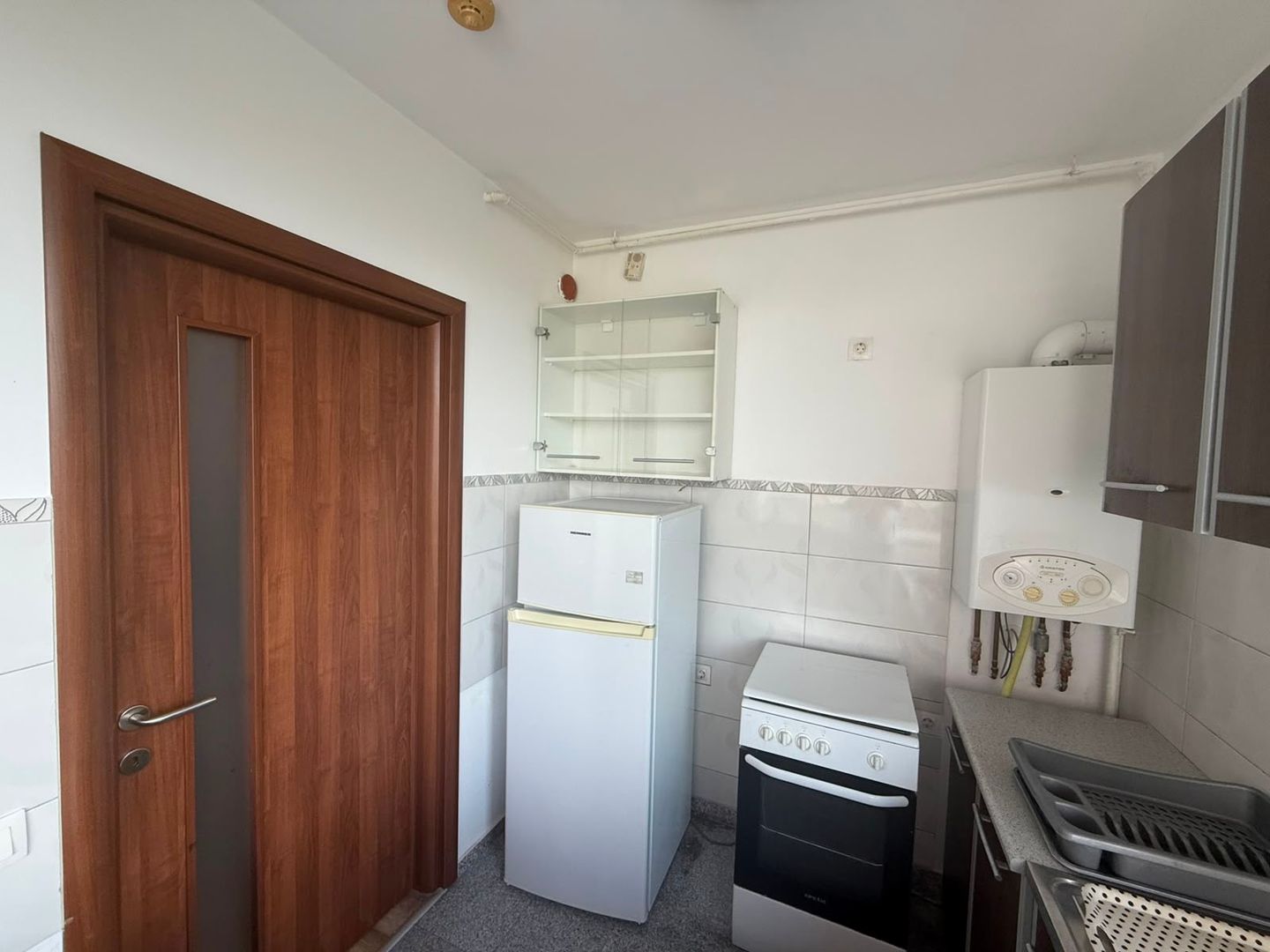 Apartament 1 camera Ared Kaufland de inchiriat