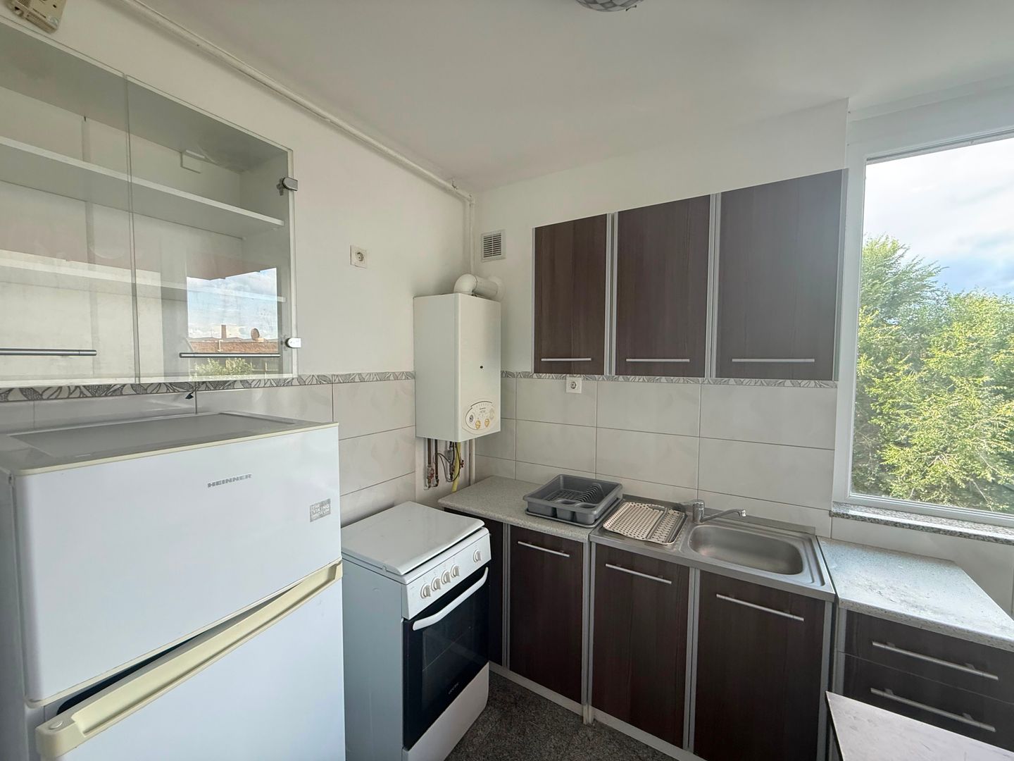 Apartament 1 camera Ared Kaufland de inchiriat