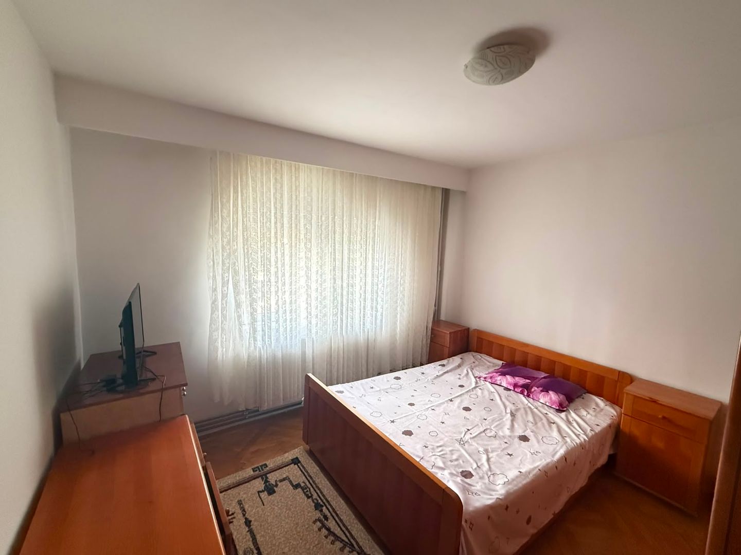 Apartament 2 camere de închiriat – Polivalentă