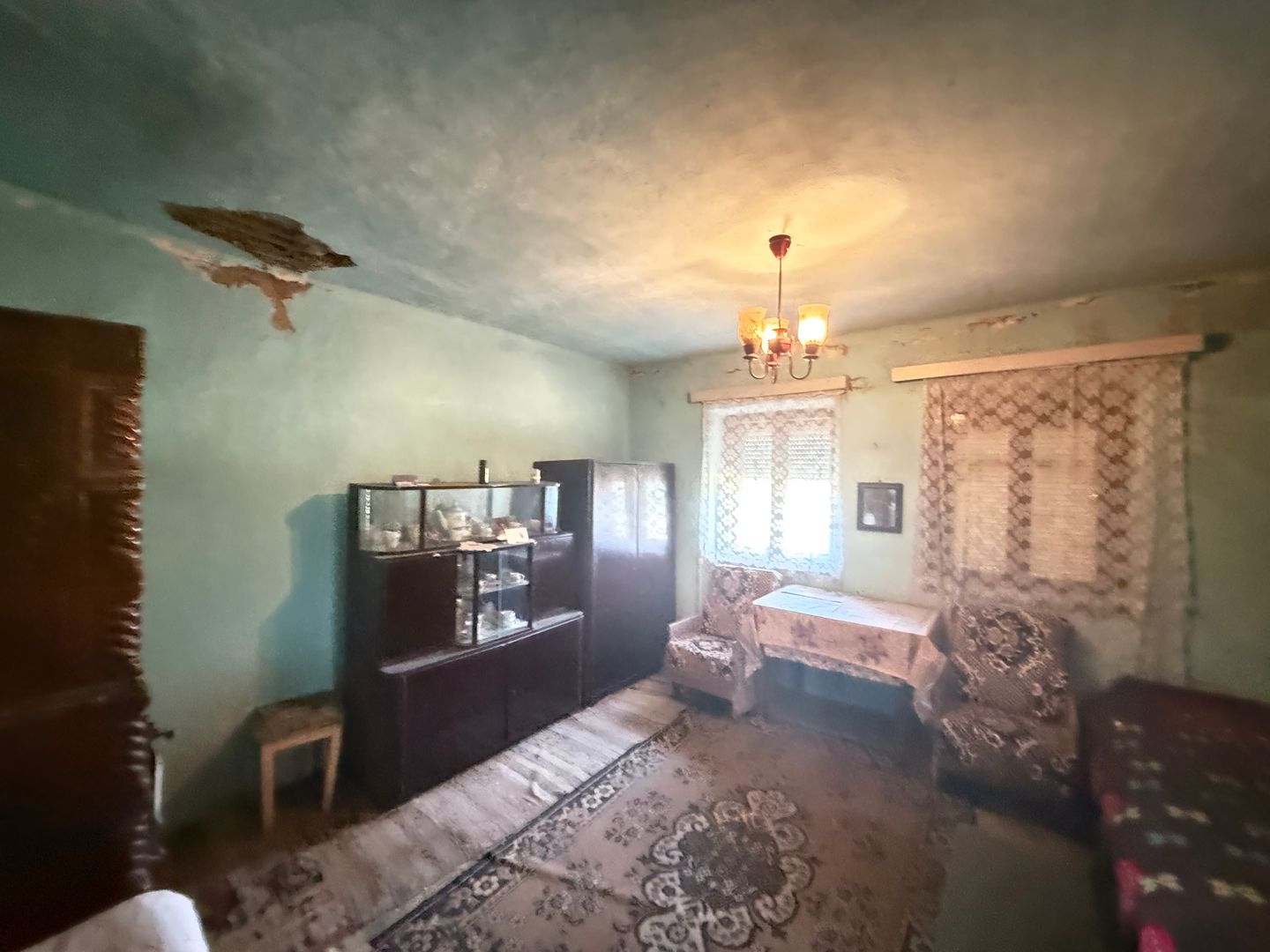 Casa Covasant de vanzare