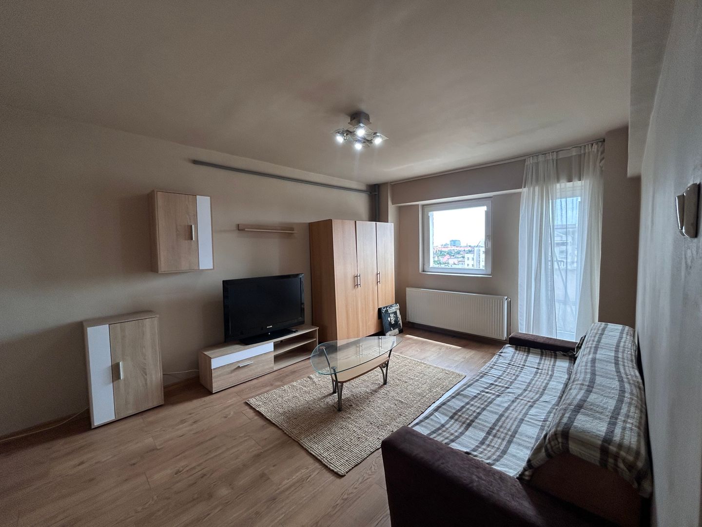 Apartament 2 camere Intim de inchiriat