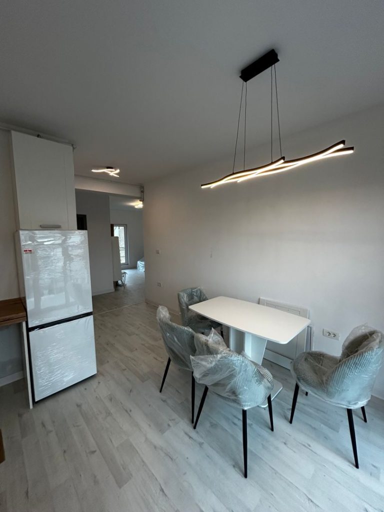 Apartament 2 camere Intim De Inchiriat Lux
