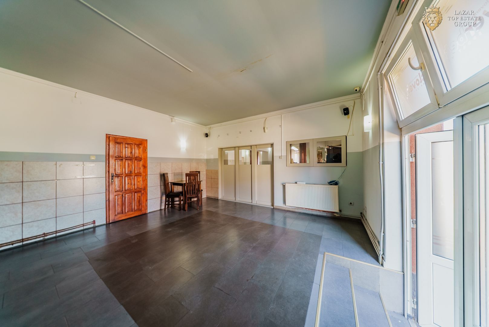 Pensiune de vânzare Parneava – Afacere la cheie