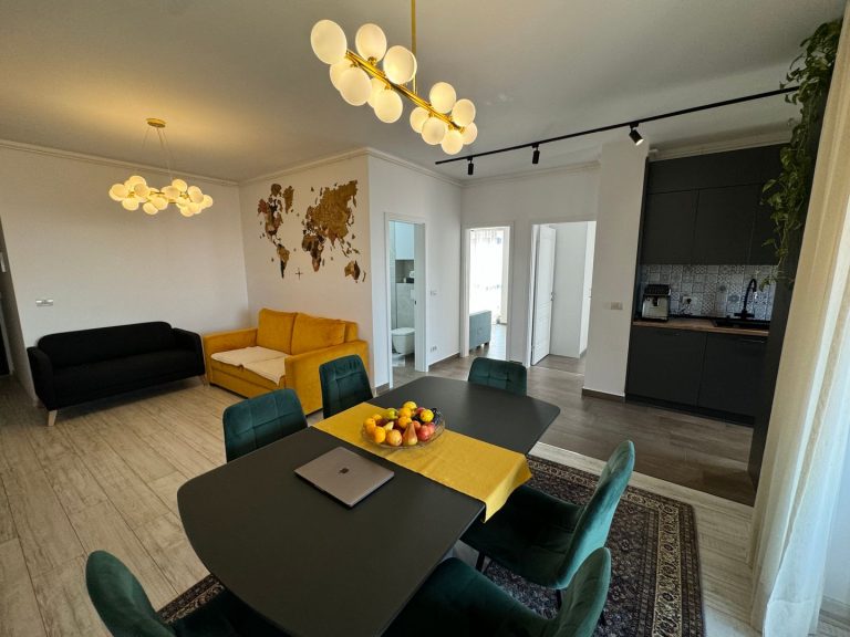 Apartament 3 camere de inchiriat Adora Park