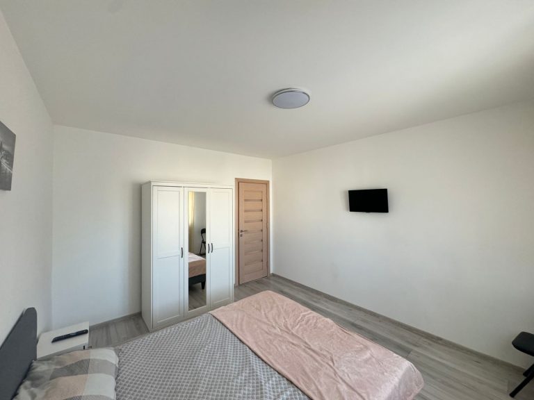 Apartament de inchiriat premium 3 camere la AFI cu parcare inclusă