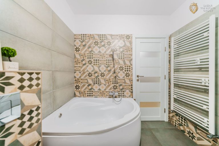 Apartament 2 camere de vânzare – Pârneava