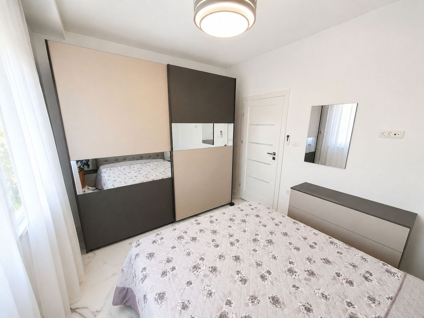 Apartament lux 2 camere in Gradiste