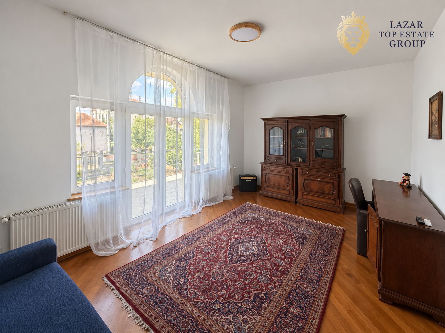 Vilă de închiriat în Grădiște | 5 dormitoare, garaj dublu