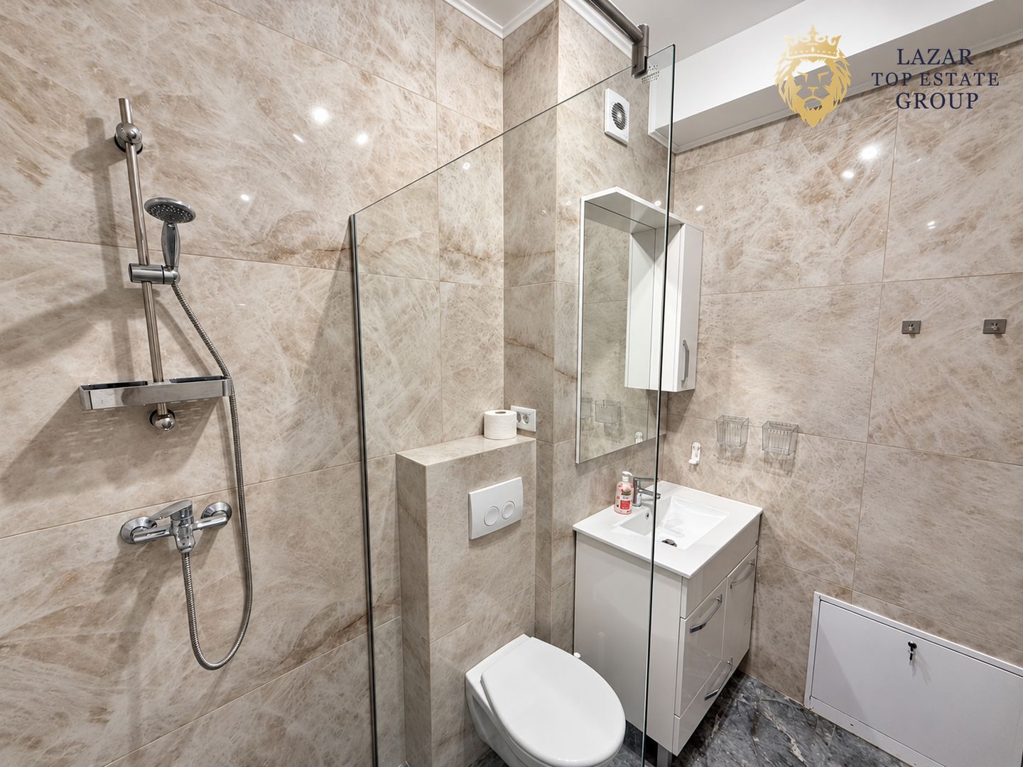 Apartament 3 camere de închiriat Micalaca
