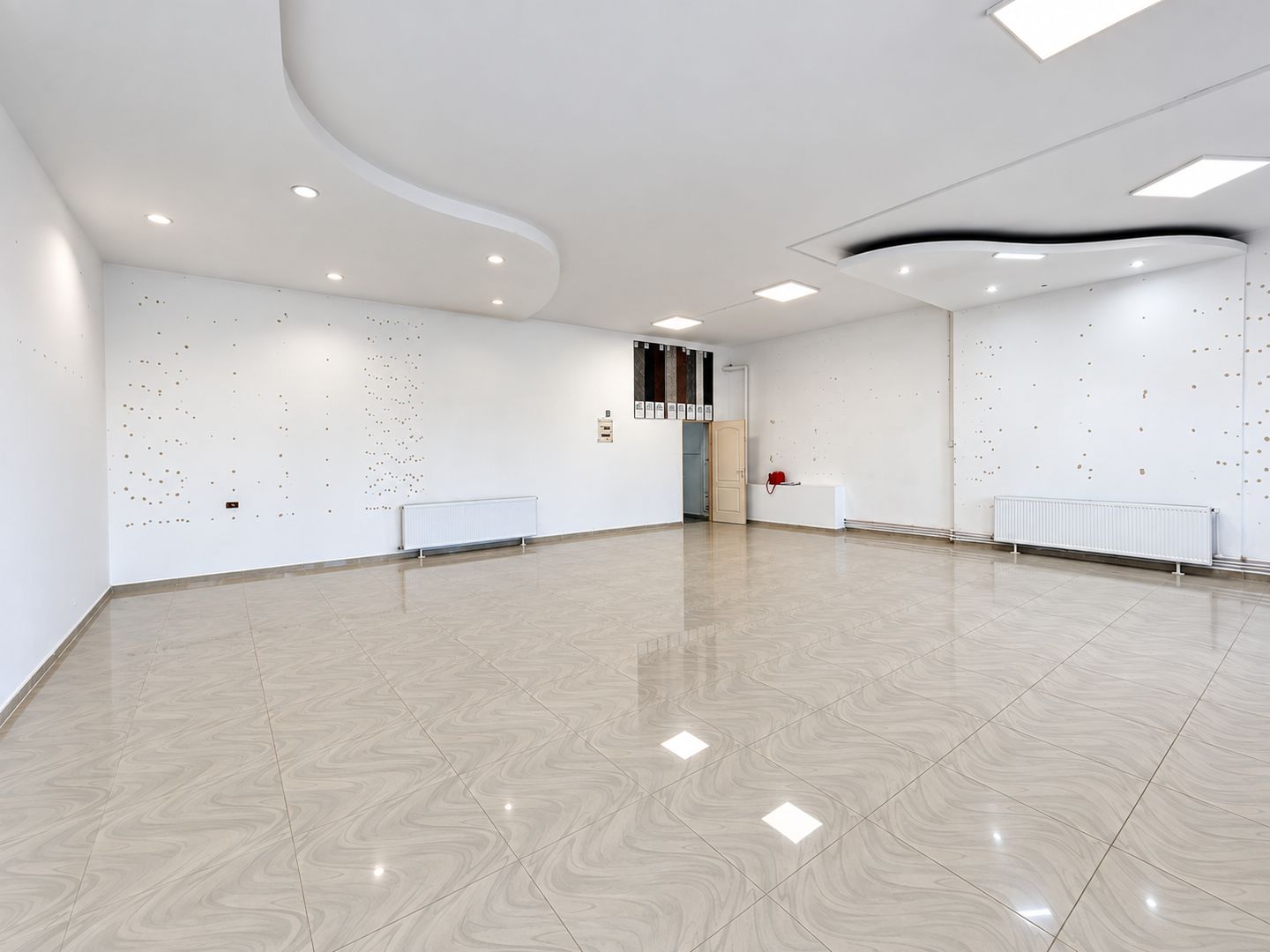 Spatiu comercial de inchiriat Uta