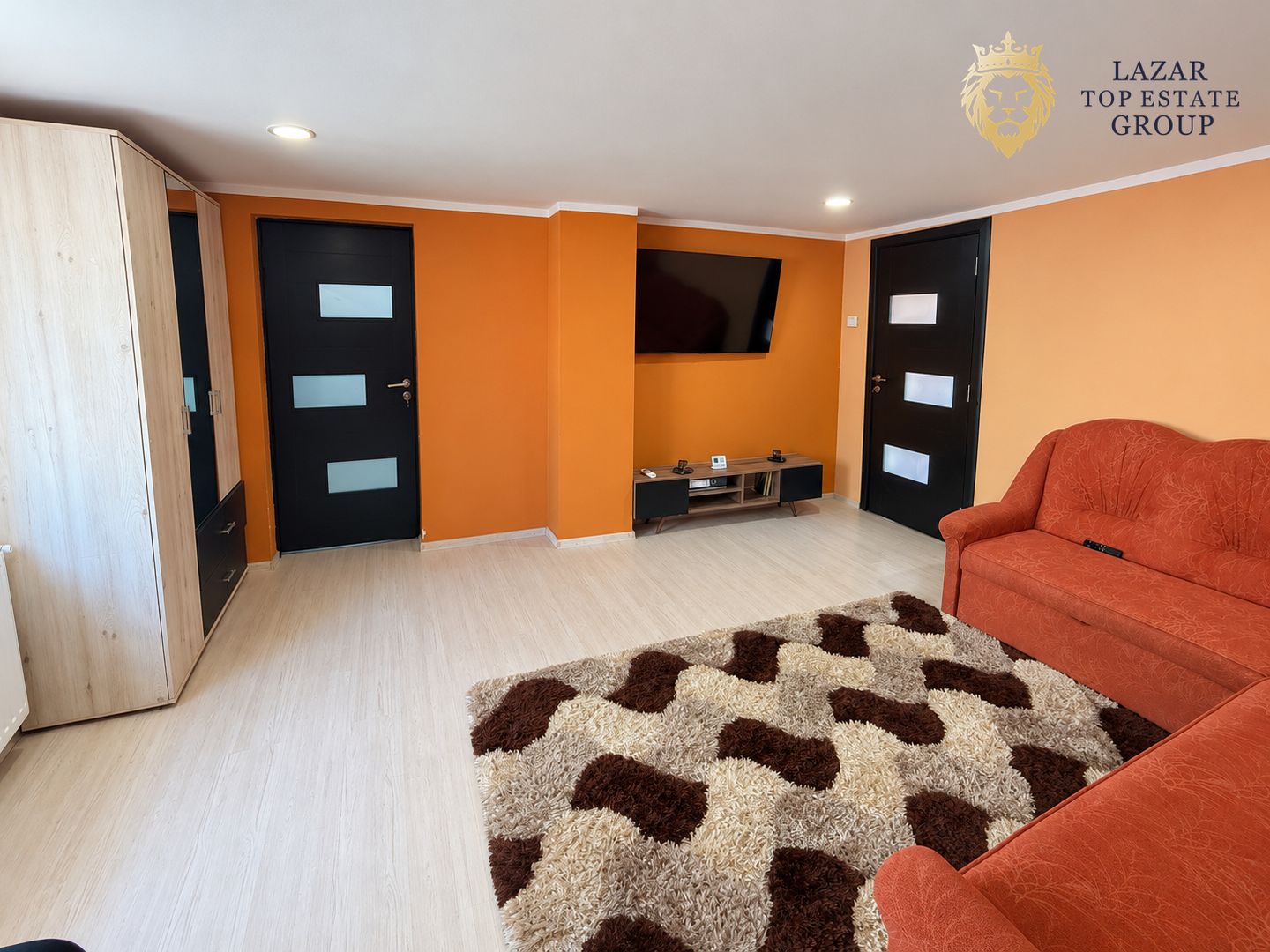 Casă 3 camere de vânzare în Grădiște